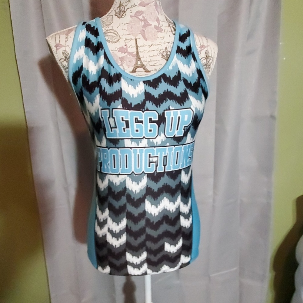 Champion small leggs up productions tank reversibl